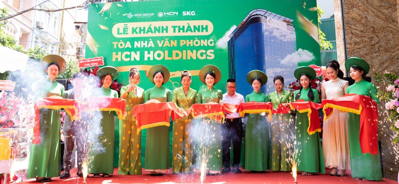 Huyen-Chi-Ngoc-Khai-Truong-Toa-Nha-Van-Phong-HCN-Holdings-01